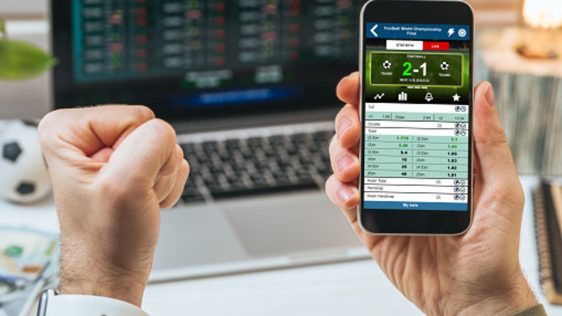 How Professionals Use Betting Strategies Successfully