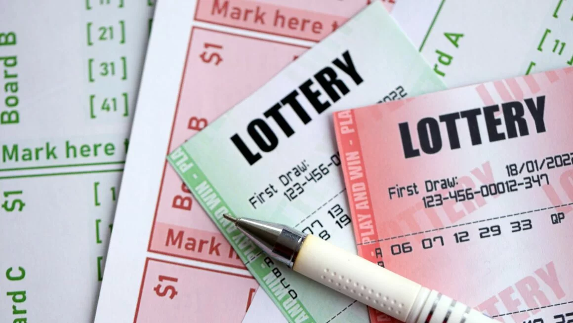 How Online Lotteries Ensure Fair Play    